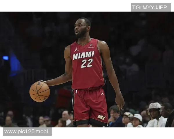 威金斯：我热爱这支热火，这里对我很好&我很高兴能留在这里