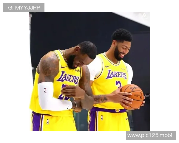 重磅交易4换9，独行侠将安东尼·戴维斯交易至奇才，得到4人+2首轮